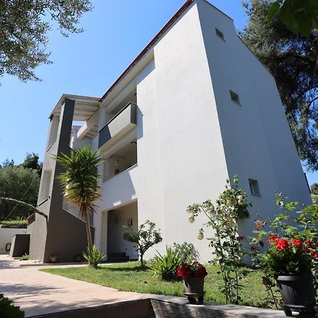 Avra Studios Palioúrion Exterior foto