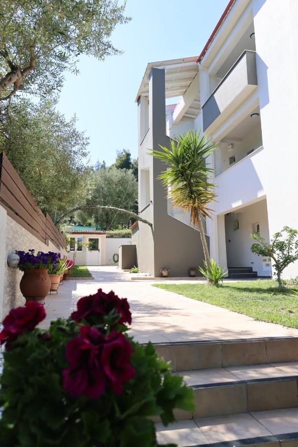 Avra Studios Palioúrion Exterior foto